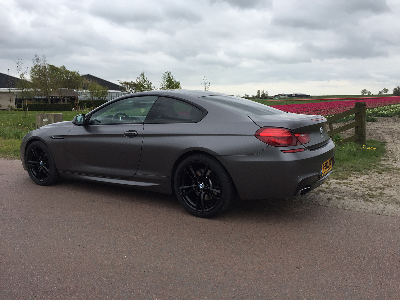 BMW 6 Coupe Wrap zijdeglans grijs 1080-S261 Satin Dark Grey-11