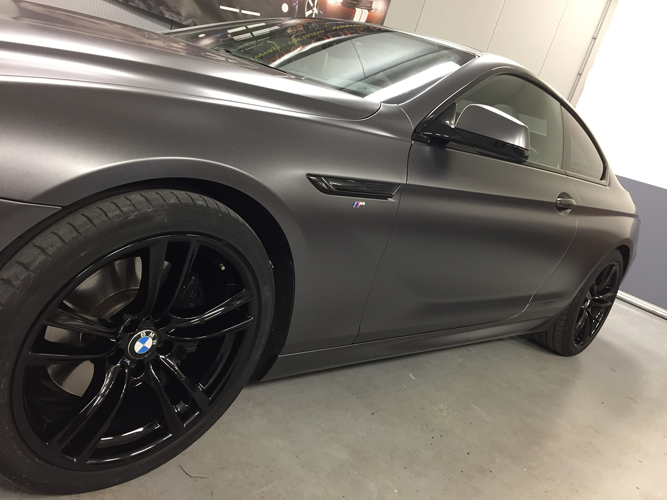 BMW 6 Coupe Wrap zijdeglans grijs 1080-S261 Satin Dark Grey-7